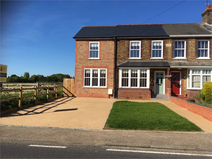 1 Myrtle Villas, Chelmsford Road, Causeway End, Felsted